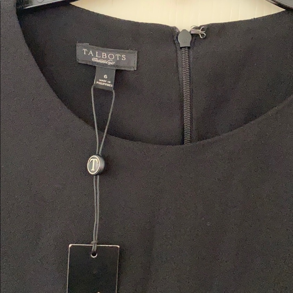 Long sleeve black dress - Picture 2 of 4
